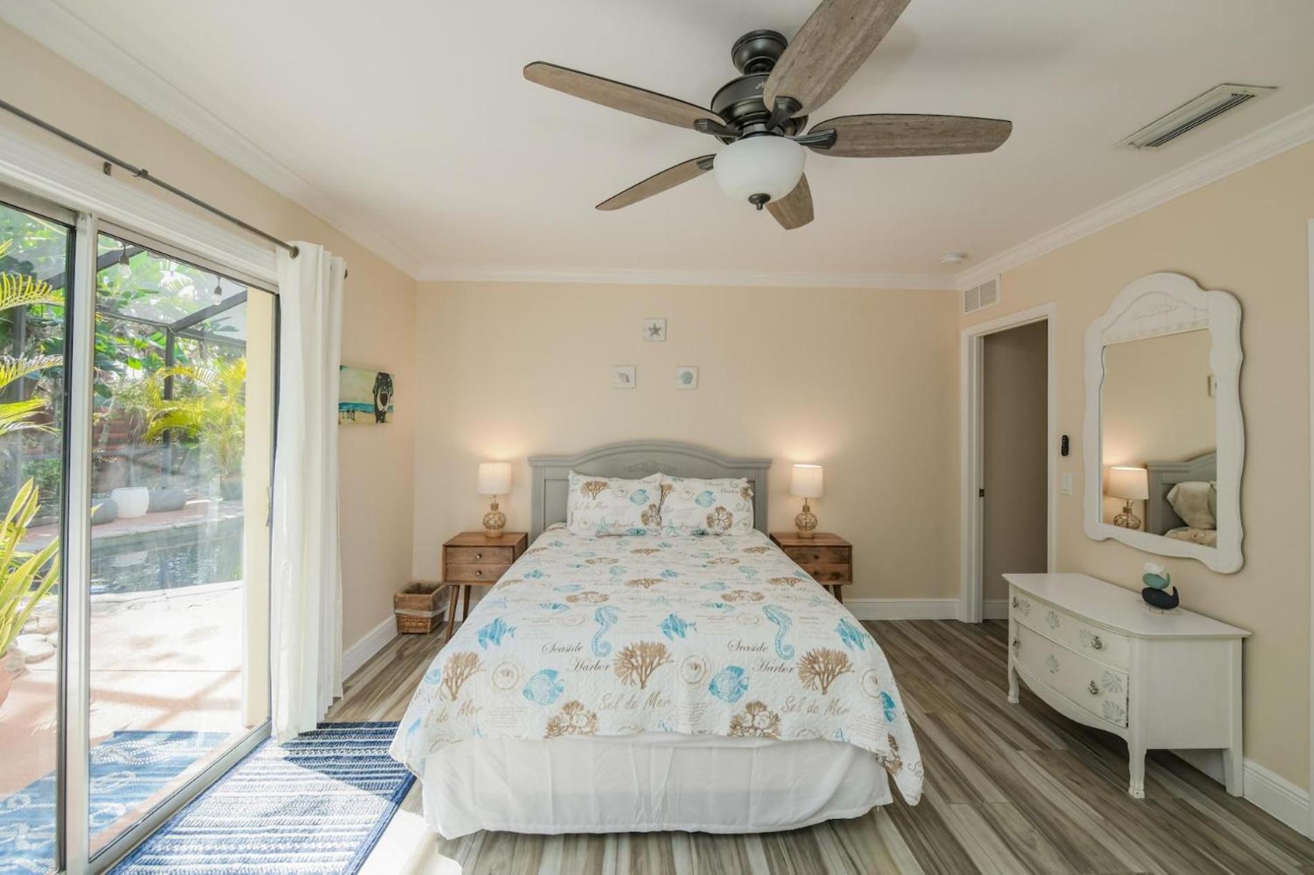 Island Time - Home Wenclosed Lagoon Style Pool Spa Walk To Beach Bikes Holmes Beach Extérieur photo
