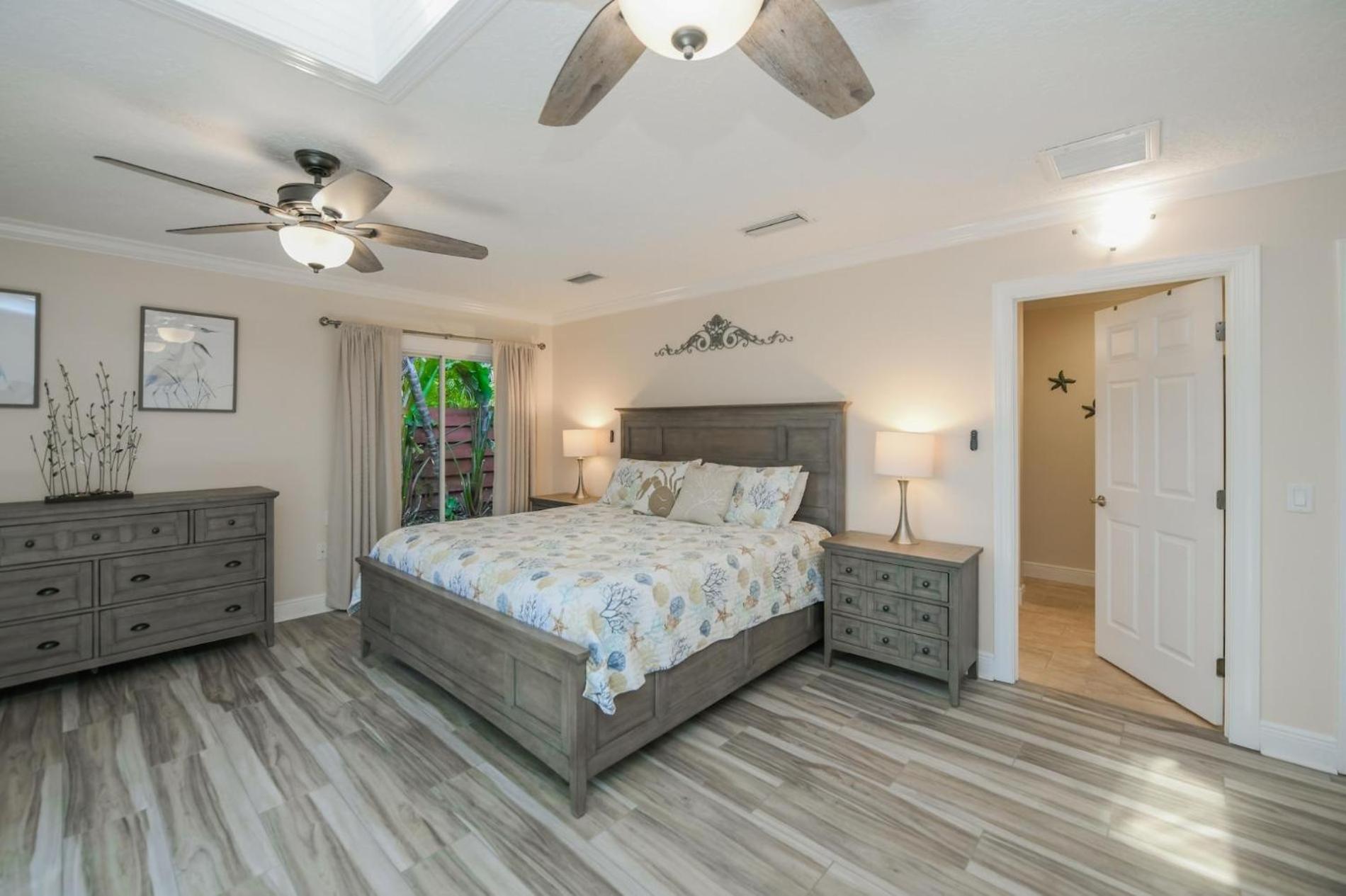 Island Time - Home Wenclosed Lagoon Style Pool Spa Walk To Beach Bikes Holmes Beach Extérieur photo